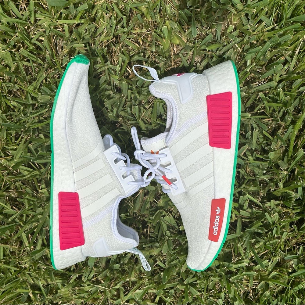 ADIDAS NMD R1